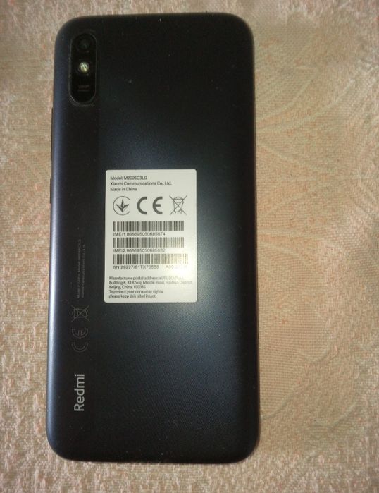 Продаю телефон редми