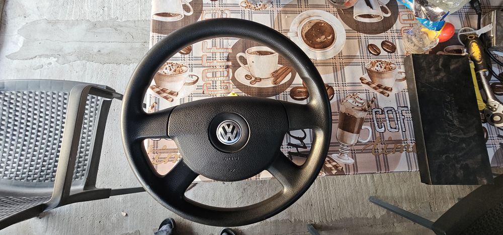 Продавам волан за wv