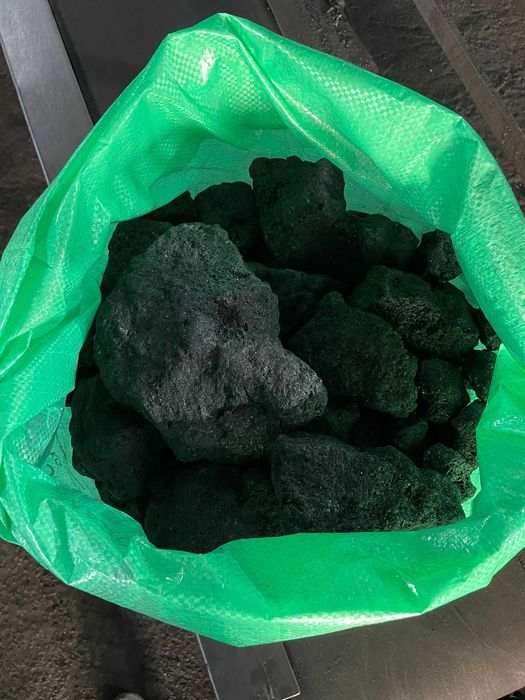 Cocs de petrol carbuni (cocs petrolier) - nu lemne / brichete / lignit