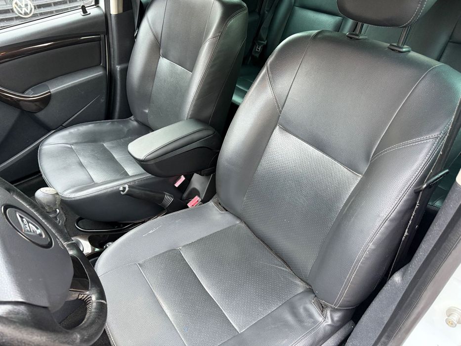 Dacia Duster Pentru oiese defect