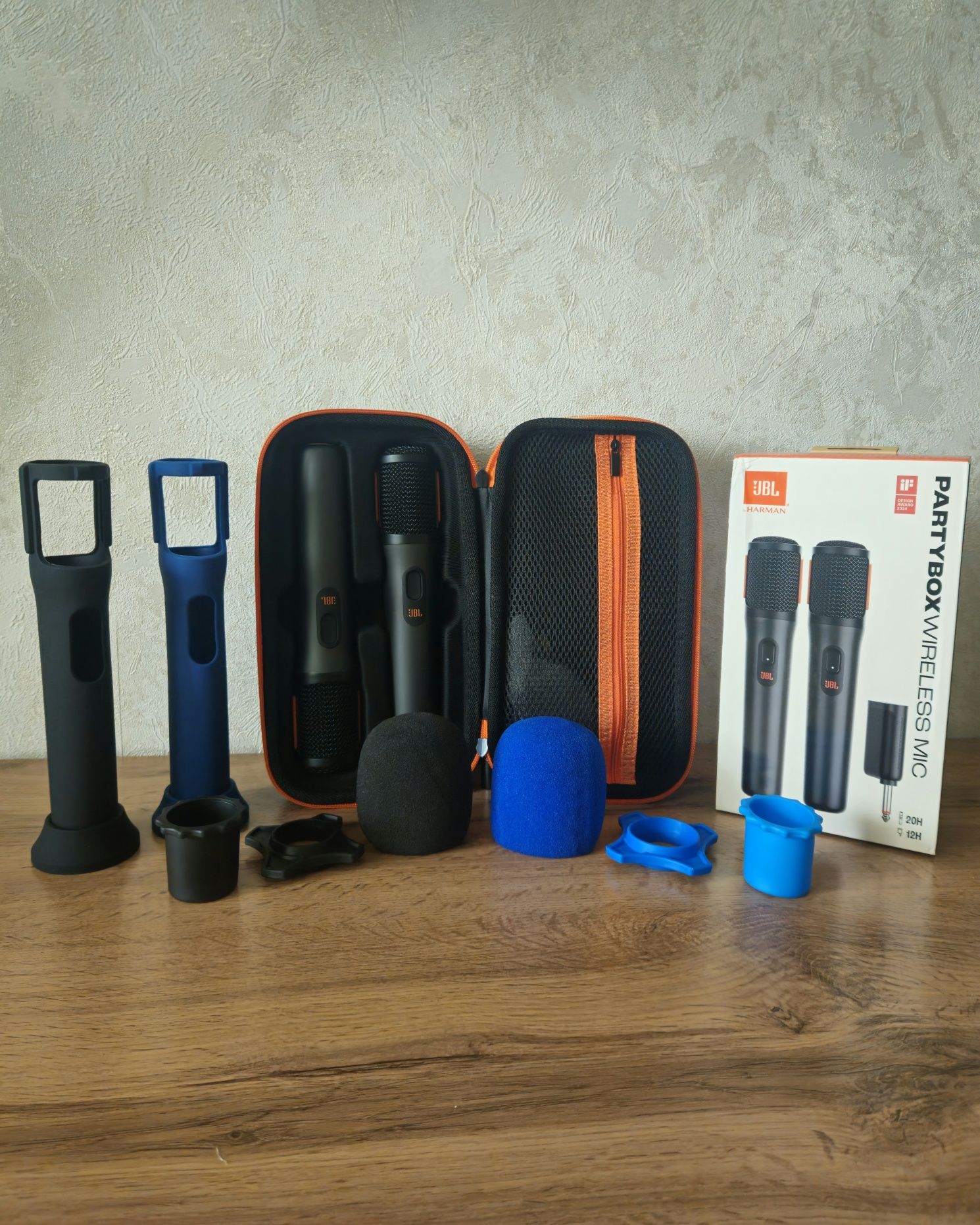 JBL partybox wireless mic