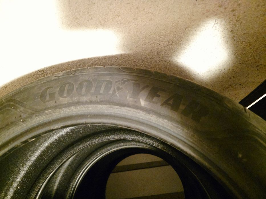 265/45/20 Goodyear 4бр