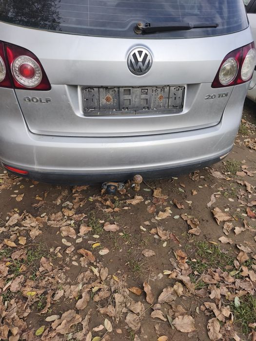 Cârlig remorcare Golf 5 plus complet.