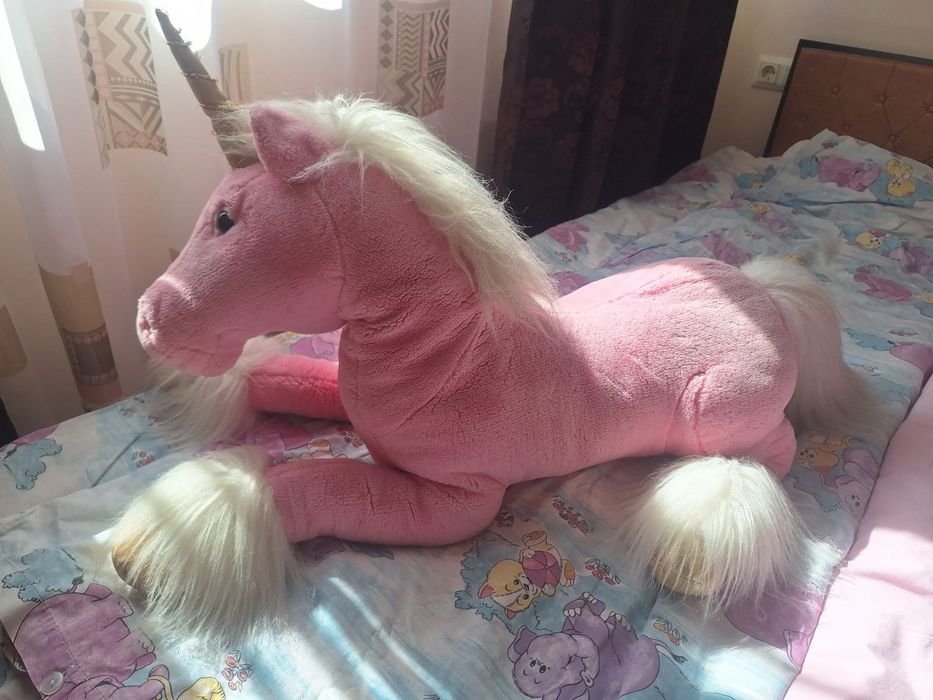 Плюшена играчка пони