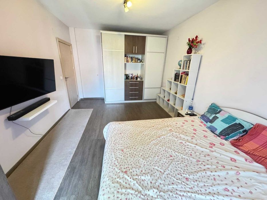 Продава се Тристаен апартамент в Велико Търново, Център - 75 кв.м за 1434 €/кв.м - Снимка #4