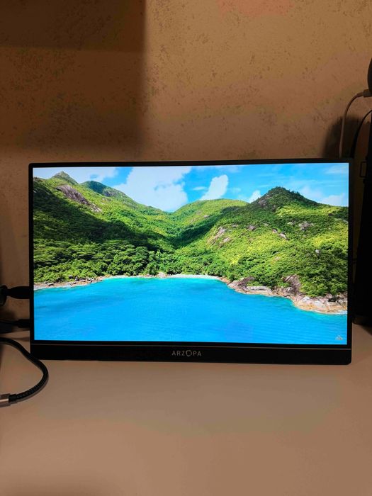Arzopa Z1FC 16" inch 144Hz Преносим Монитор