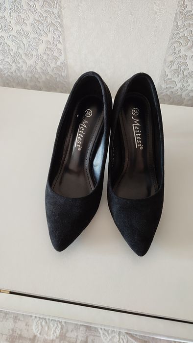 Туфли 34 размер черные замшевые