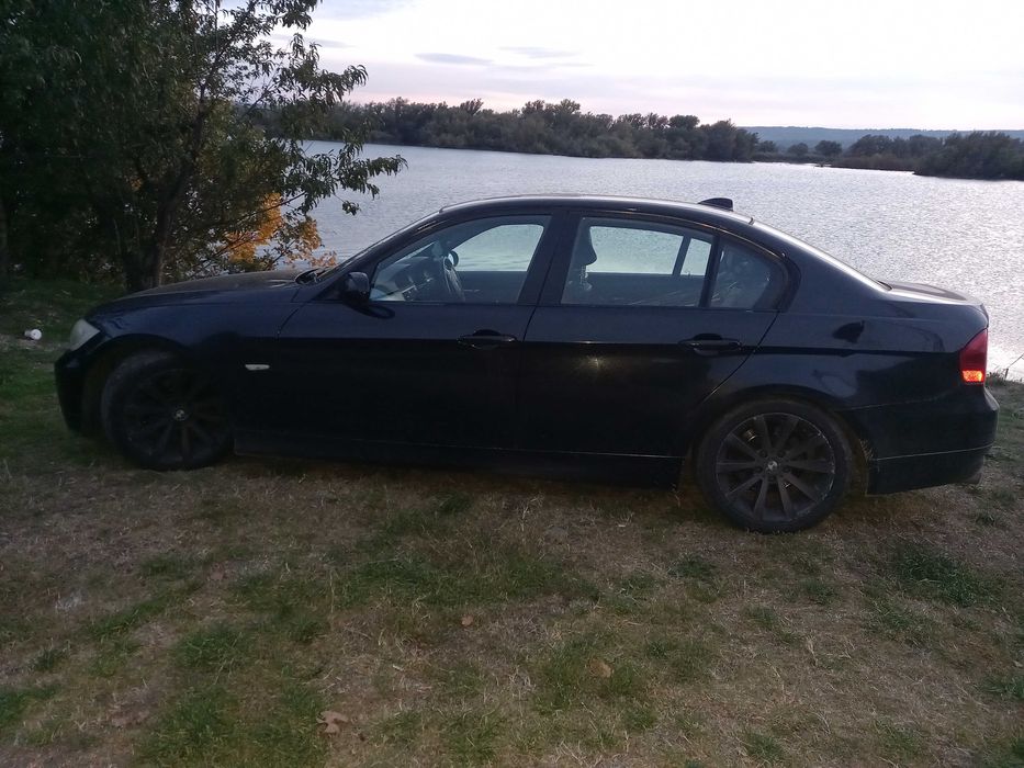 Vand  sau schimb bmw 320 volan pe dreapta motor 20i benzina 177 cp