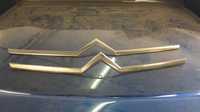 Chevron ornament capota bara fata Citroen C4 2004 - 2011