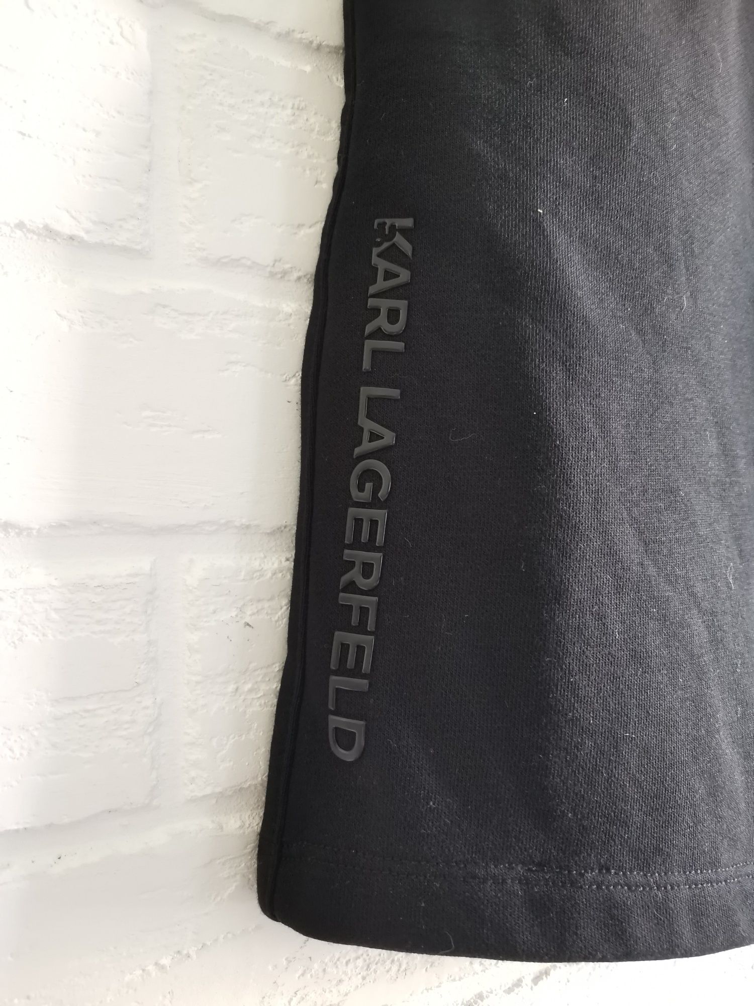 Мъжки панталои Karl LAGERFELD /S, CARHARTT /S.