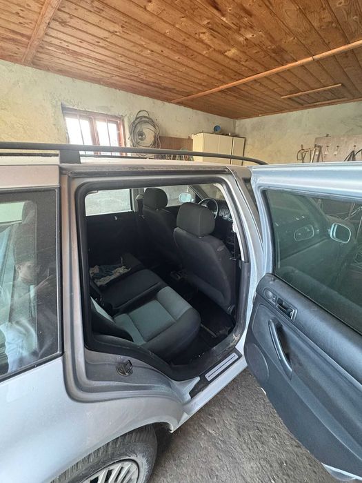 VW Golf 4 ,  1.6 benzina