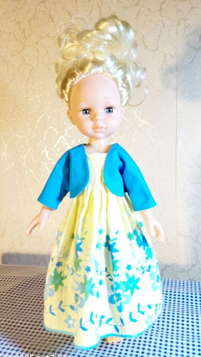 Дрехи за кукла Паола Рейна