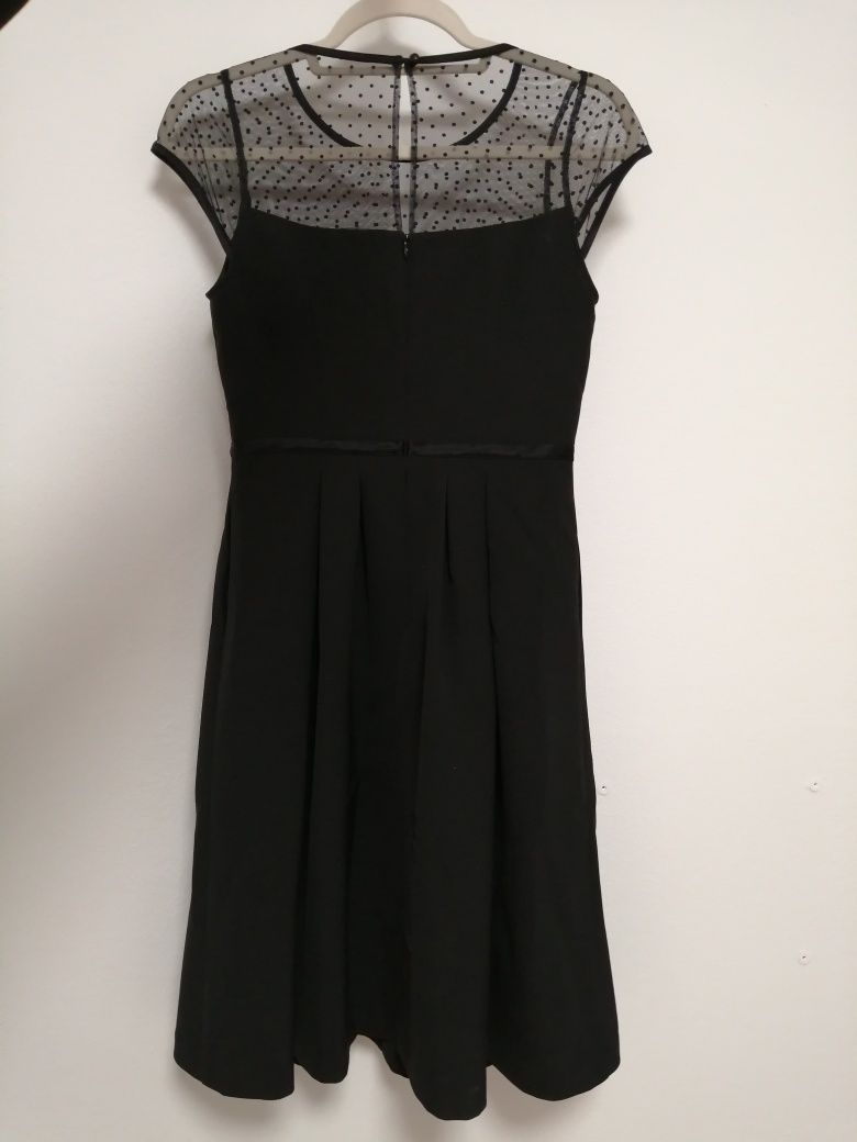 Черна рокля на Kensol