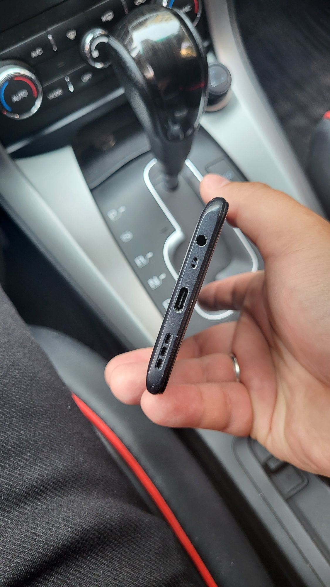 Xiaomi Redmi 9 3/32 Gb sotiladi