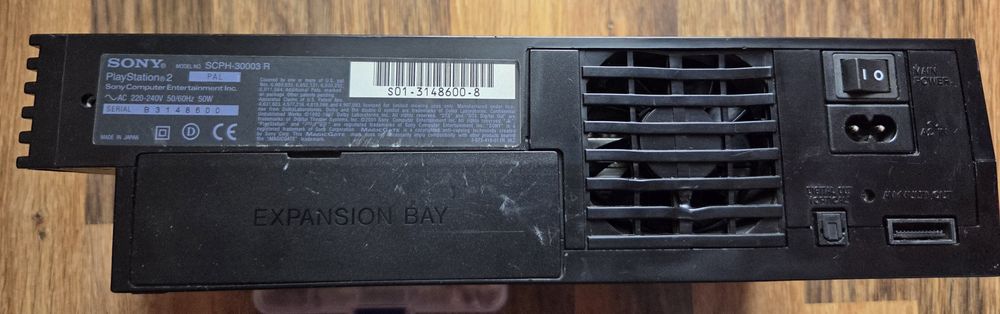 Конзола: PlayStation 2 - SCPH-30003 R - за Части