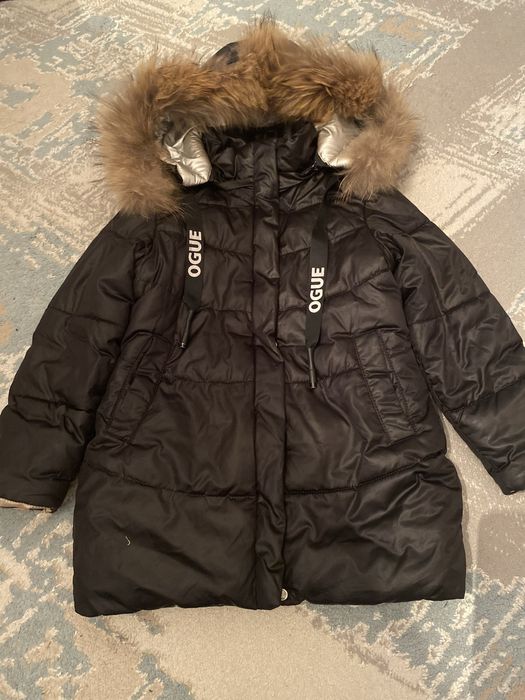 Отдам  куртку для девочек за плитку шоколада