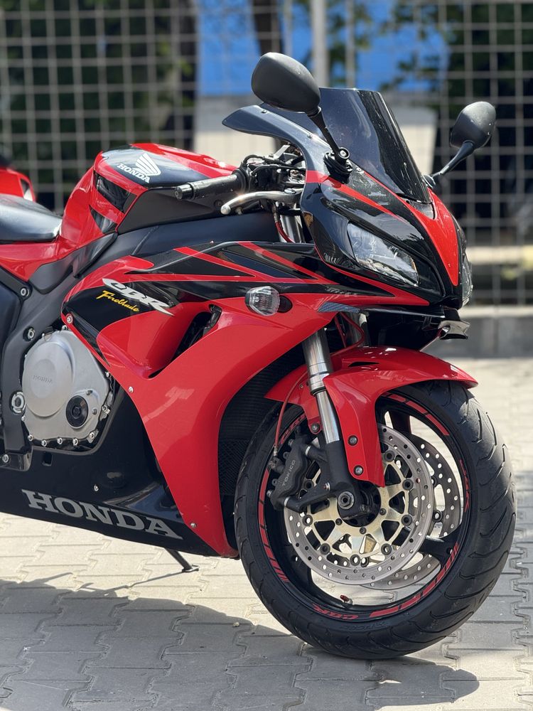Motocicleta Sportiva Honda CBR 1000 RR sc57 2007 Motor Proprietar Moto