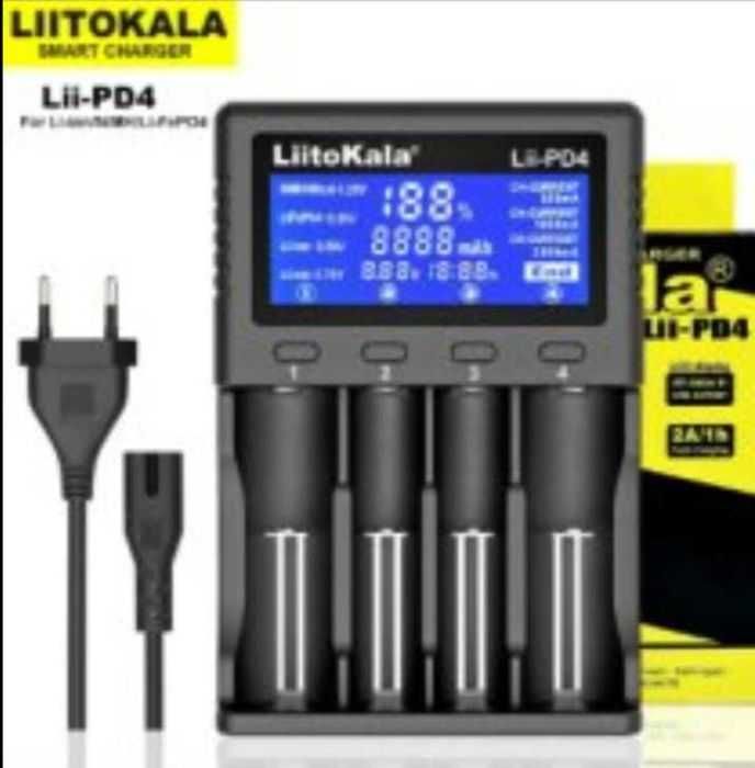 Универсално смарт зарядно с дисплей, четири слота, Литокала.( ново)