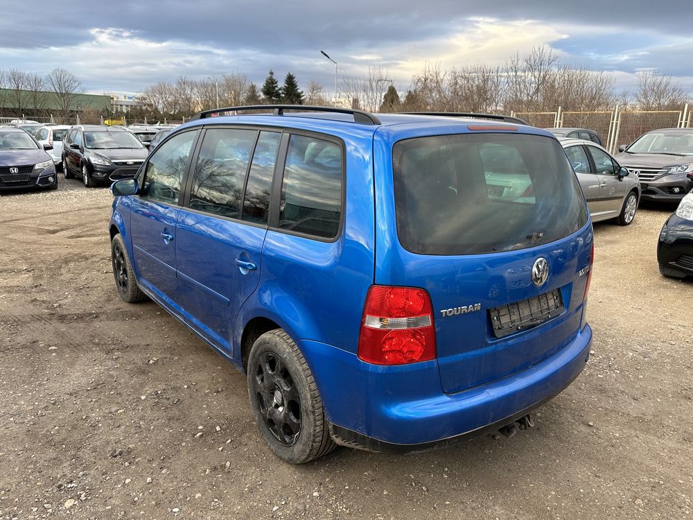 На Части VW Touran 2.0fsi-AXW-150к.с.!