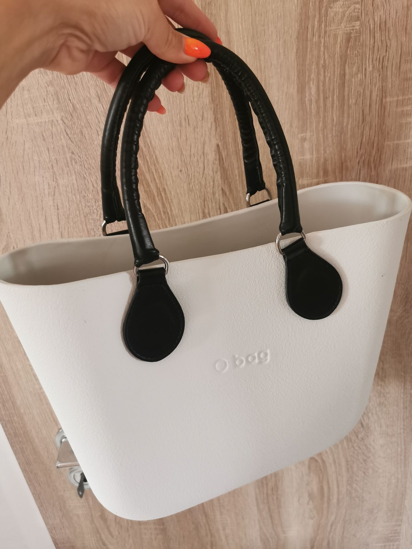 Чанта O bag с дръшки и джоп!
