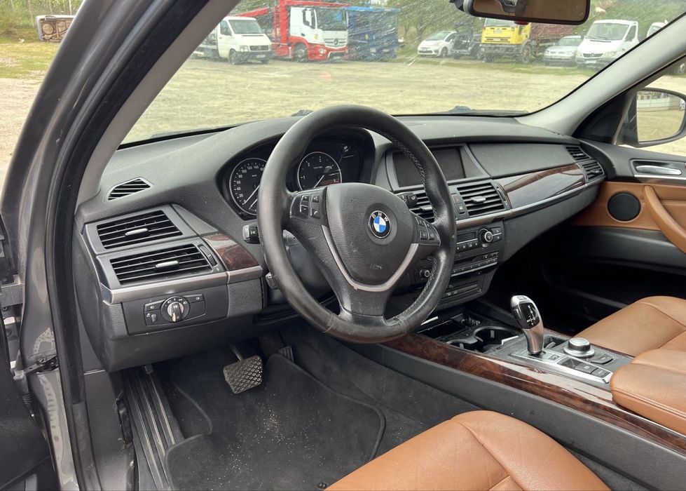 BMW X5 e70 235к.с.
