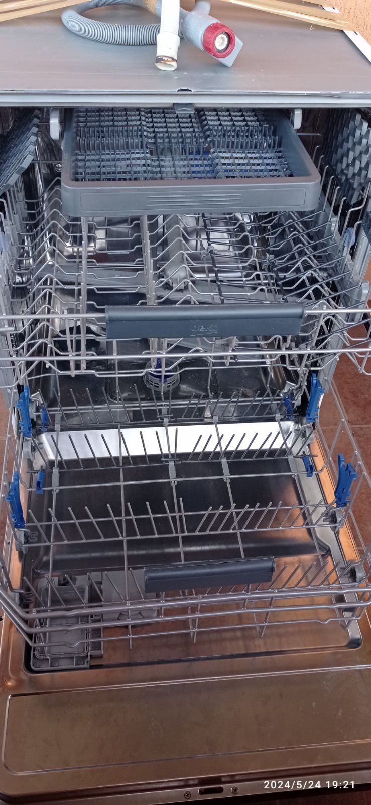 Съдомиялна за вграждане Beko DIN28330