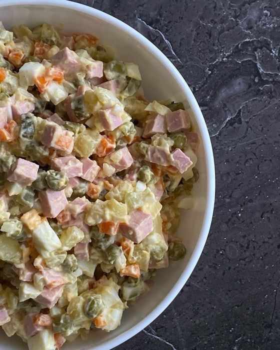 готовим оливье/оlivye tayyorlaymiz