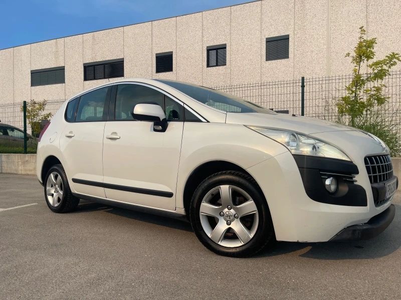 Peugeot 3008 в отлично състояние. Сервизна книжка.