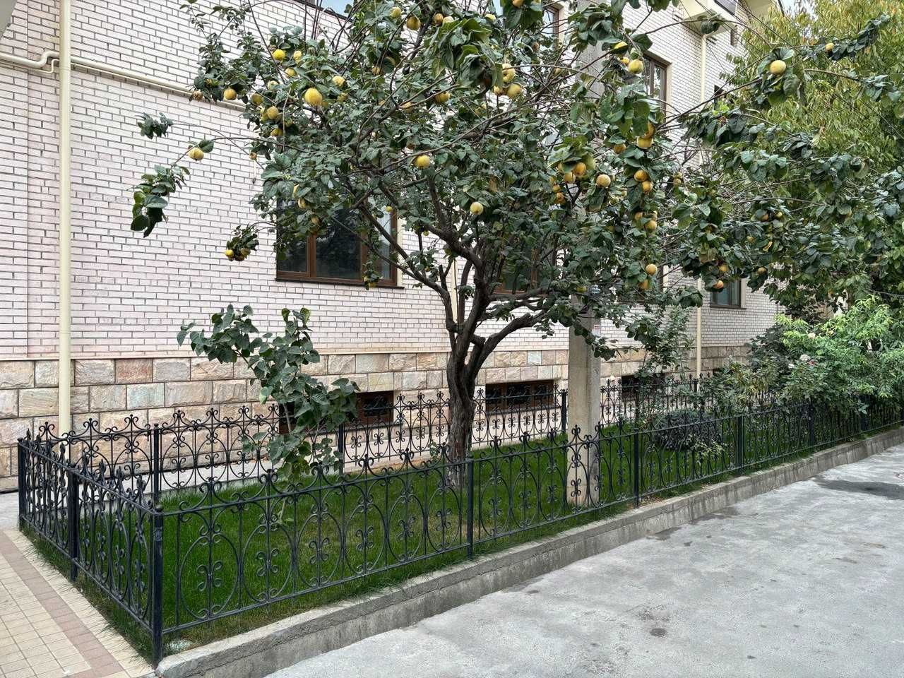 Продаются ограждения для палисадника и решетки на окна