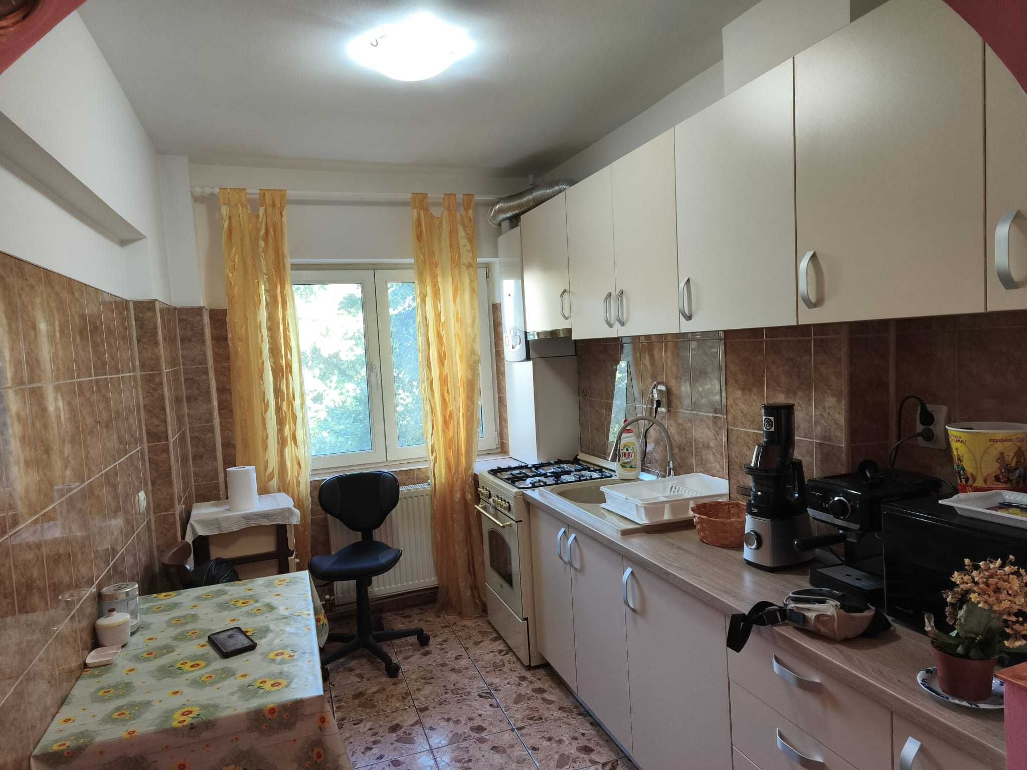 Apartament 2 camere de vanzare