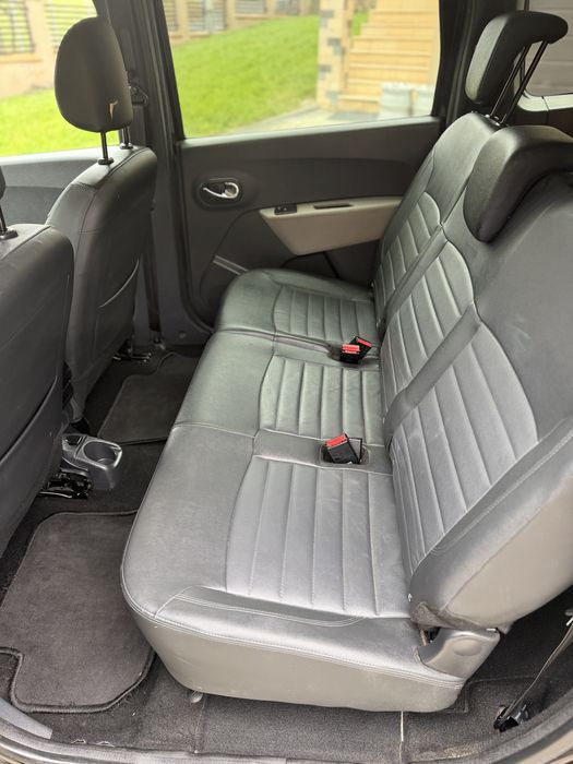 Dacia Lodgy 1.5 dci an 2014 model Prestige full option