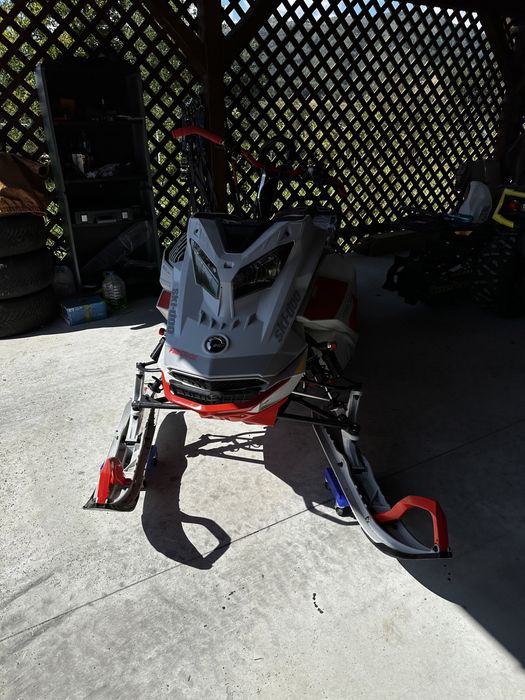 Snowmobil ski doo turbo 2021 schimb cu jet ski sea doo