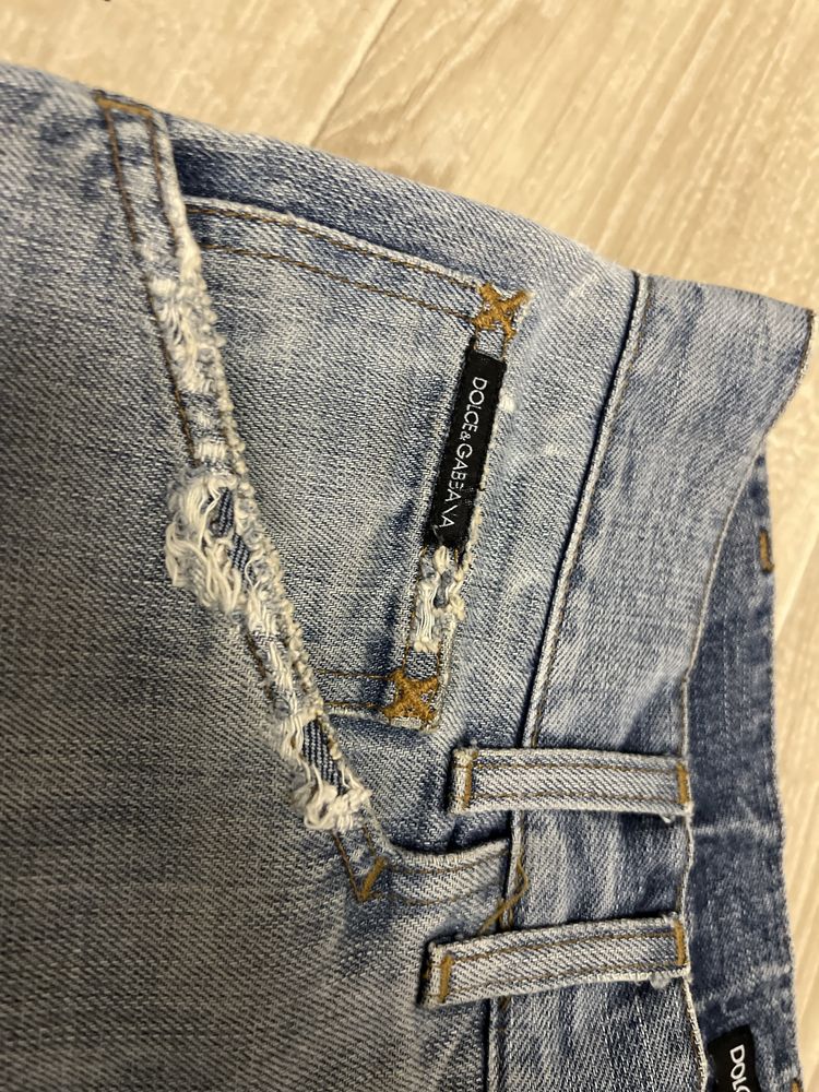 Golce & gabbana jeans 3 different style