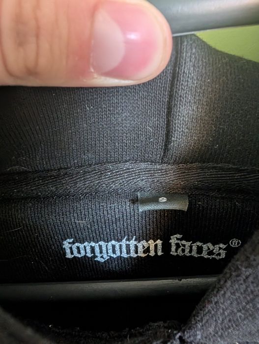 Hanorac Forgotten Faces marimea S/M