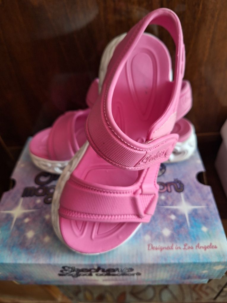 Сандали skechers