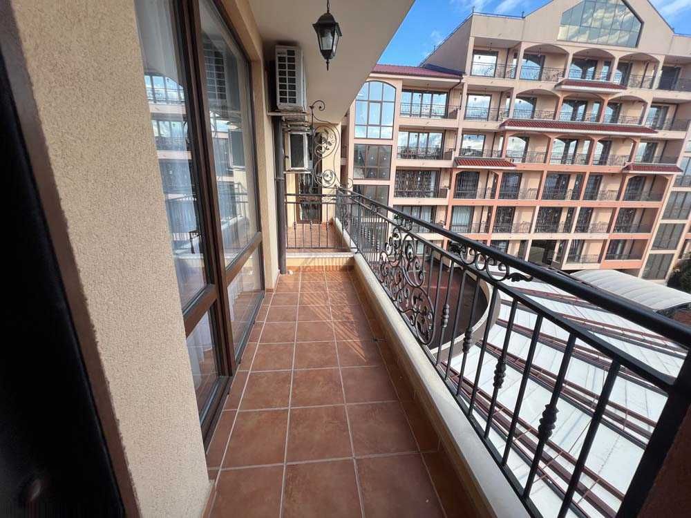 Продава се Двустаен апартамент в к.к. Слънчев бряг - 72 кв.м за 1139 €/кв.м - Снимка #2