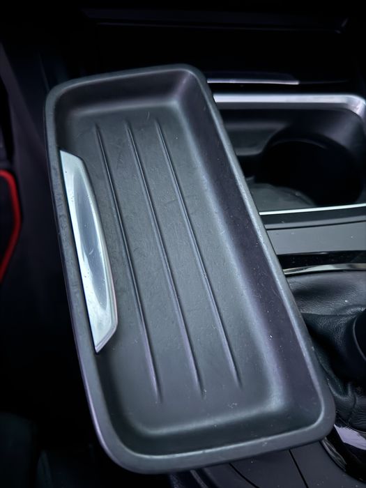 Vand capac suport pahare bmw f30 seria 3  seria 4 f31 f32 f34