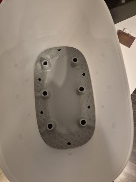 Vând sterilizator biberoane Philips Avent