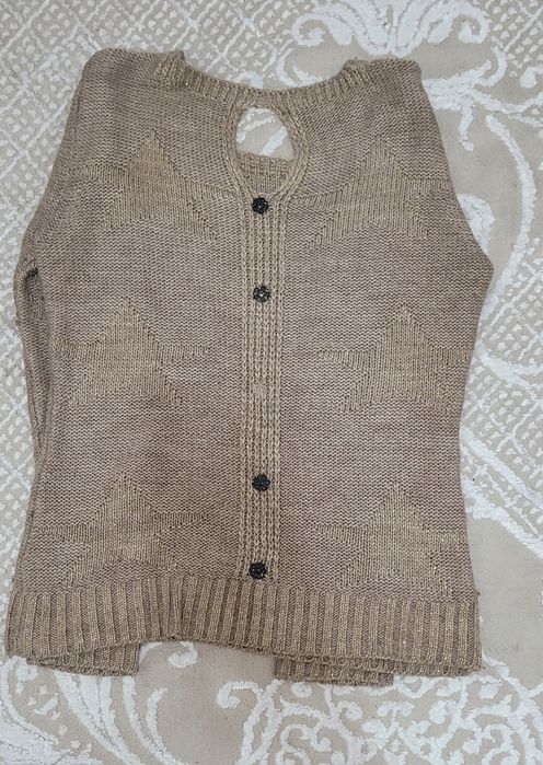 Кыска жемперлер, отдам даром