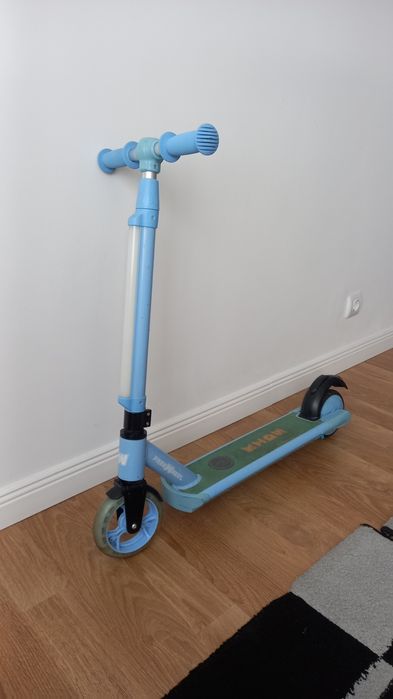 Trotineta electrica copii