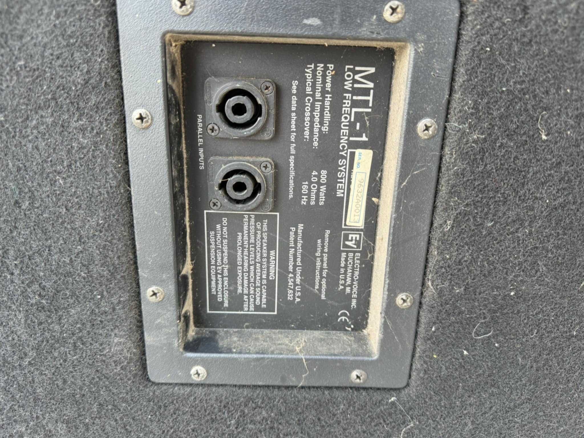 Electro Voice JBl