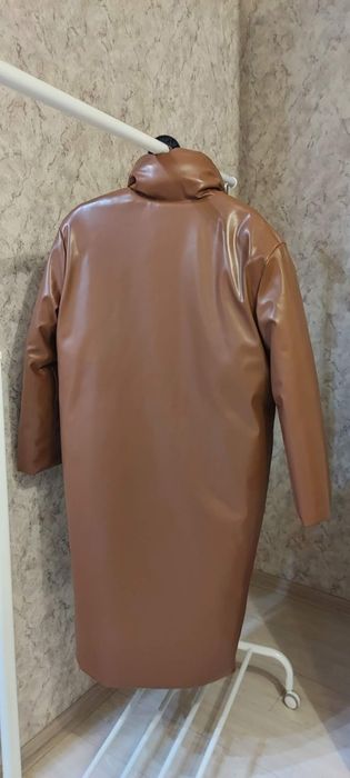 Продам куртку межсезонную