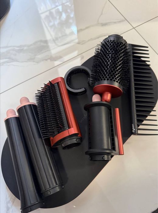 Dyson Airwrap като нов