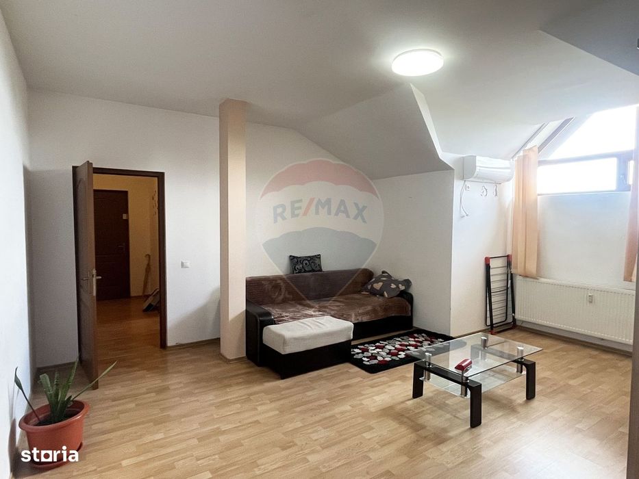 Apartament de vanzare-2 camere, renovat, mobilat - cladire 2007 Snagov
