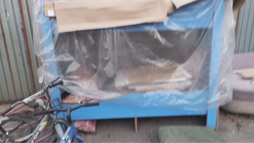 Детская двухъярусная кровать