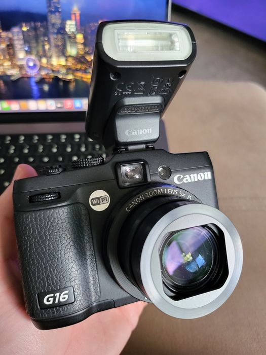 Canon PowerShot G16 перфектен