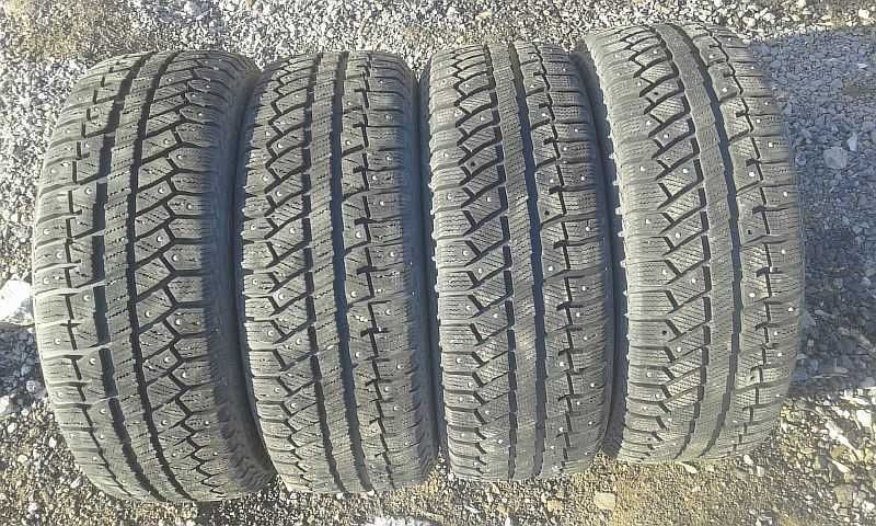 Шины 215/55 R16 - "Cordiant Polar 2" (Россия), шипованные.