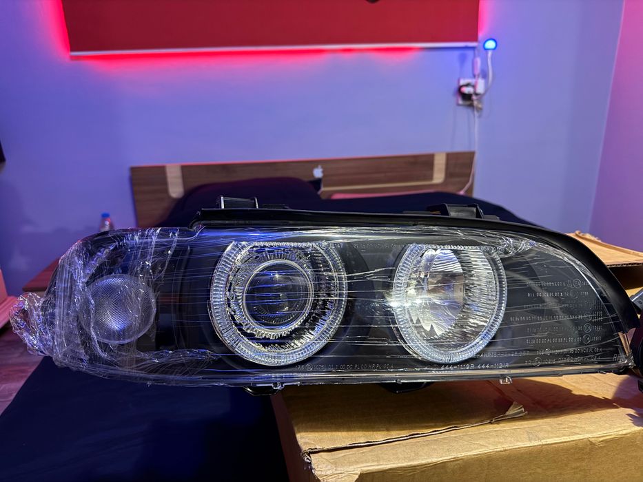 Чисто нови DEPO фарове за BMW E39