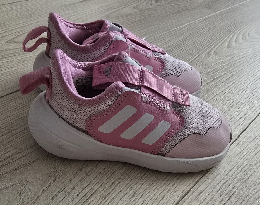 Детски обувки адидас