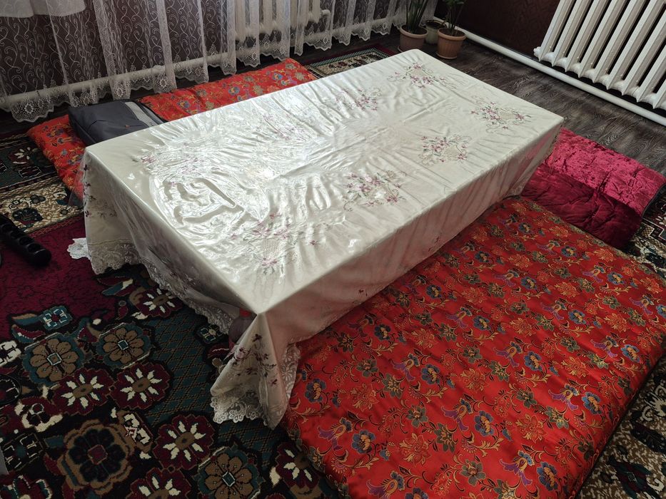 Продаётся стол. Жер шай стол сатылады